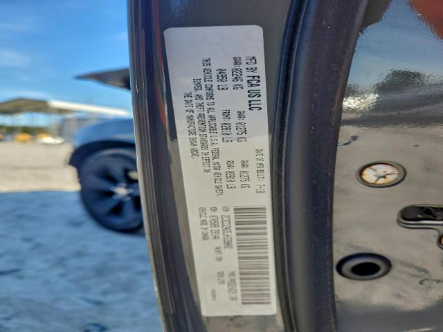 Dodge Challenger Sxt Image 10